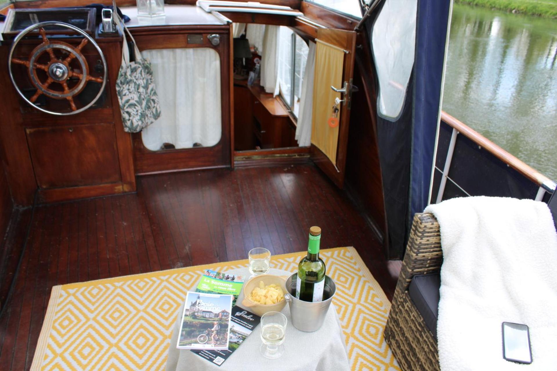 Sealov Hebergements Insolites- Linge, Menage Et Velos Inclus Eaucourt-sur-Somme Quarto foto